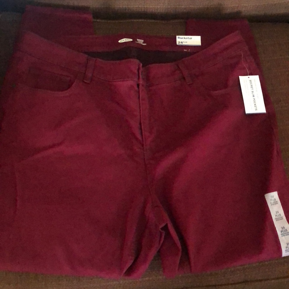 BNWT Old Navy Rockstar Super Skinny Jeans